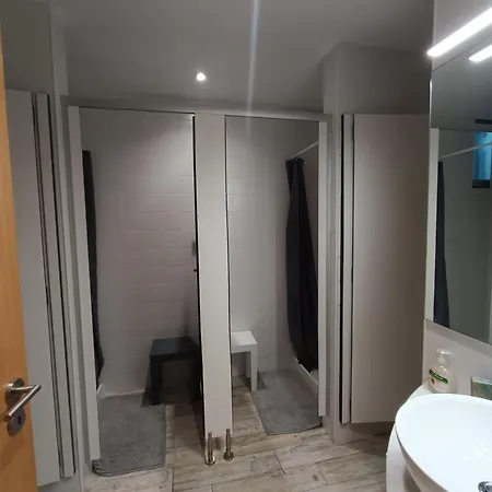 Cachinnans Hostel&apartments