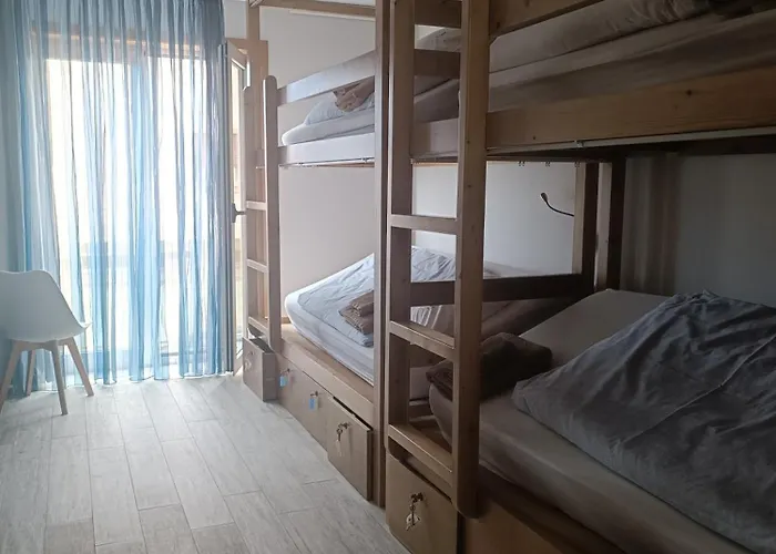 Auberge de jeunesse Cachinnans &